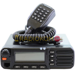 Радиостанция Comrade R90 VHF